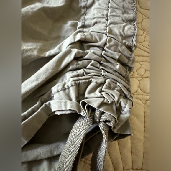 Recruit Jeans  cargo capris - Picture 7 of 11